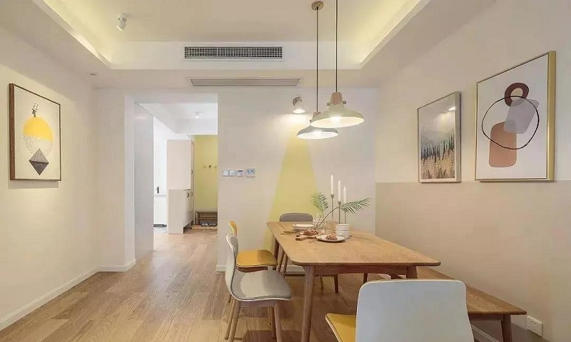 100㎡三居室北歐風裝修，原木搭配暖色調(diào)讓家溫馨