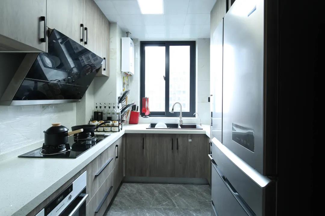 125㎡現(xiàn)代簡約風(fēng)格新房裝修，玄關(guān)柜+電視柜超大氣！